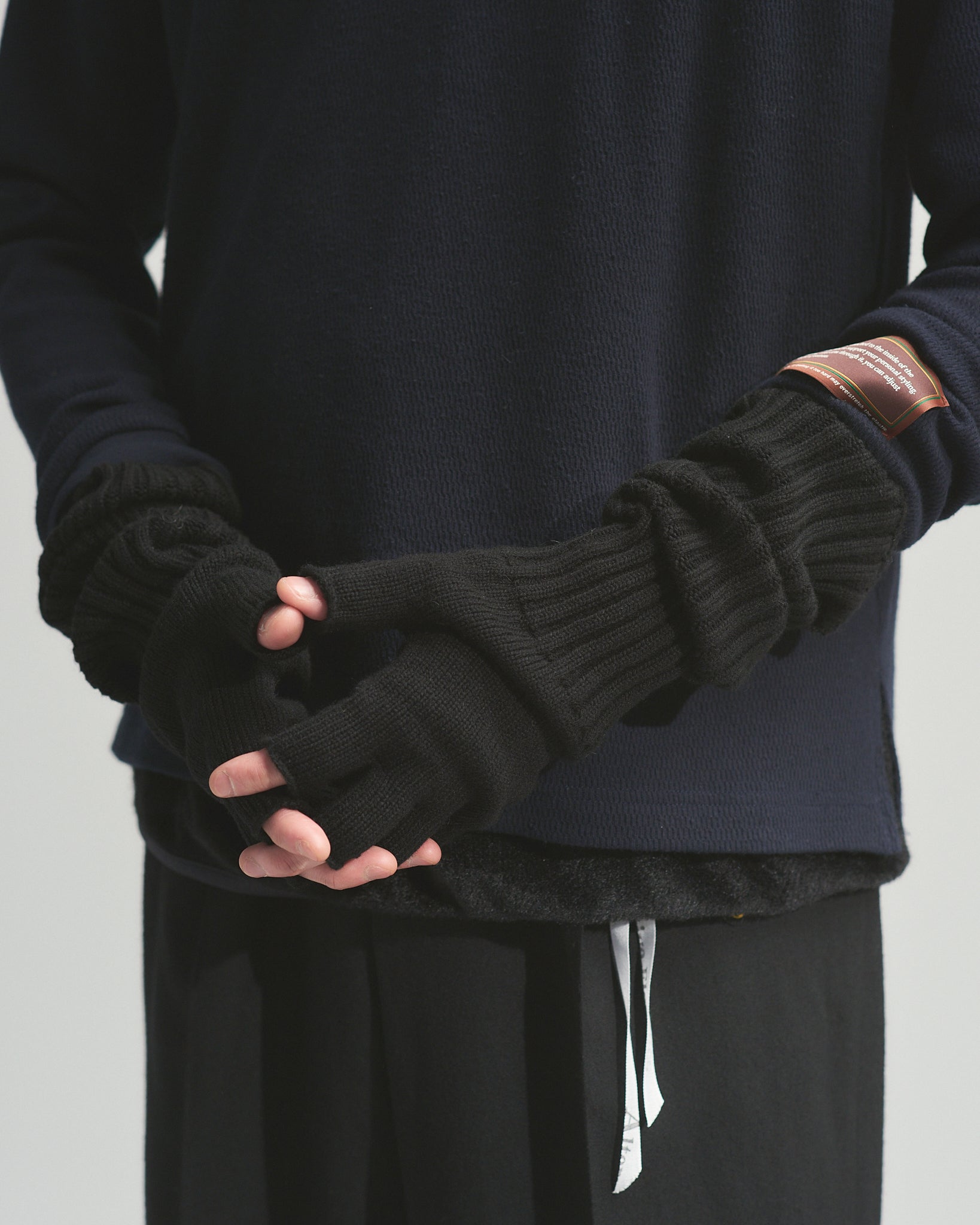 Five fingers – Black｜BED j.w. FORD Official Website