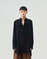 BED j.w. FORDのコットンシルクシャツ、ネクタイ付き、裾がラウンドデザイン、ブラック