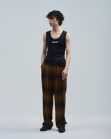 BED j.w. FORD "Pajama – Camel" Pajama Pants|ベッドフォード "パジャマ – キャメル" パジャマパンツ メンズモデル着用