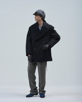BED j.w. FORD "Box – Black" Box Silhouette P Coat|ベッドフォード "ボックス – ブラック" ボックスシルエットピーコート メンズモデル着用