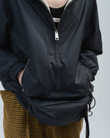 BED j.w. FORD "+ Bag – Gray" Nylon Pullover Jacket|ベッドフォード "プラスバッグ – グレー" ナイロンプルオーバージャケット メンズモデル着用