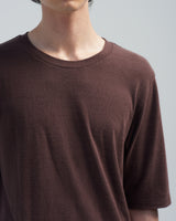 BED j.w. FORD "THE Body – Brown" Silk T-Shirts｜ベッドフォード "ザ・ボディ – ブラウン" シルクTシャツ メンズモデル着用