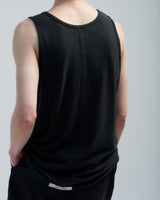 BED j.w. FORD "No Sleeve – Black" Silk Tank top｜ベッドフォード "ノースリーブ – ブラック" シルクタンクトップ メンズモデル着用