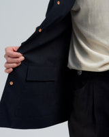 BED j.w. FORD "New Faces – Black" New Team Jacket｜ベッドフォード "ニューフェイシーズ – ブラック" 新チームジャケット メンズモデル着用