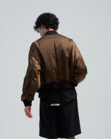 BED j.w. FORD "Strong Sleeves – Chocolate” MA-1｜ベッドフォード “ストロングスリーブス – チョコレート” MA-1 メンズモデル着用