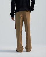 BED j.w. FORD "Chino – Beige" Chino Pants｜ベッドフォード "チノ – ベージュ" チノパンツ メンズモデル着用