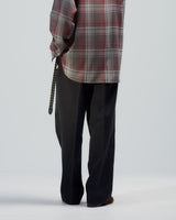 BED j.w. FORD "Chino – Black" Chino Pants｜ベッドフォード "チノ – ブラック" チノパンツ メンズモデル着用