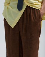 BED j.w. FORD "Nice Material Easy P – Brown" Easy Pants｜ベッドフォード "ナイスマテリアルイージーピー – ブラウン" イージーパンツ メンズモデル着用