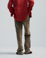 BED j.w. FORD "USED MODEL – Khaki" Slim Jeans｜ベッドフォード "ユーズドモデル – カーキ" スリムデニム メンズモデル着用