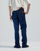 BED j.w. FORD "50X (slim) – Indigo" Slim Jeans｜ベッドフォード "50X (スリム) – インディゴ" スリムジーンズ メンズモデル着用
