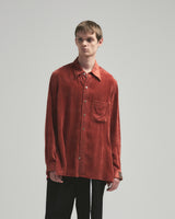BED j.w. FORD "Holiday – Red" Rayon Velvet Shirts｜ベッドフォード "ホリデー – レッド" レーヨンベルベットシャツ メンズモデル着用