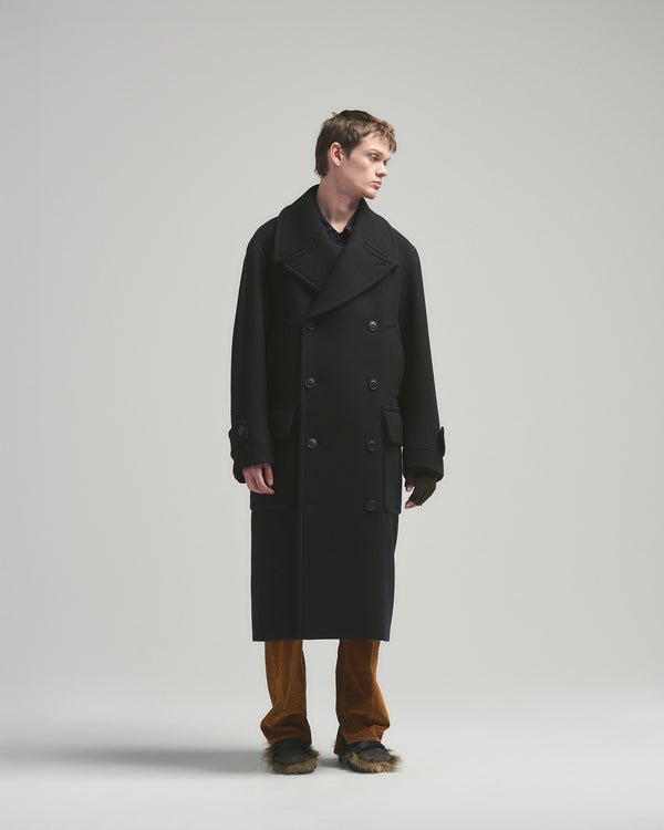 BED j.w. FORD "From Paris – Black" Long Coat｜ベッドフォード "フロム パリ – ブラック" ロングコート メンズモデル着用