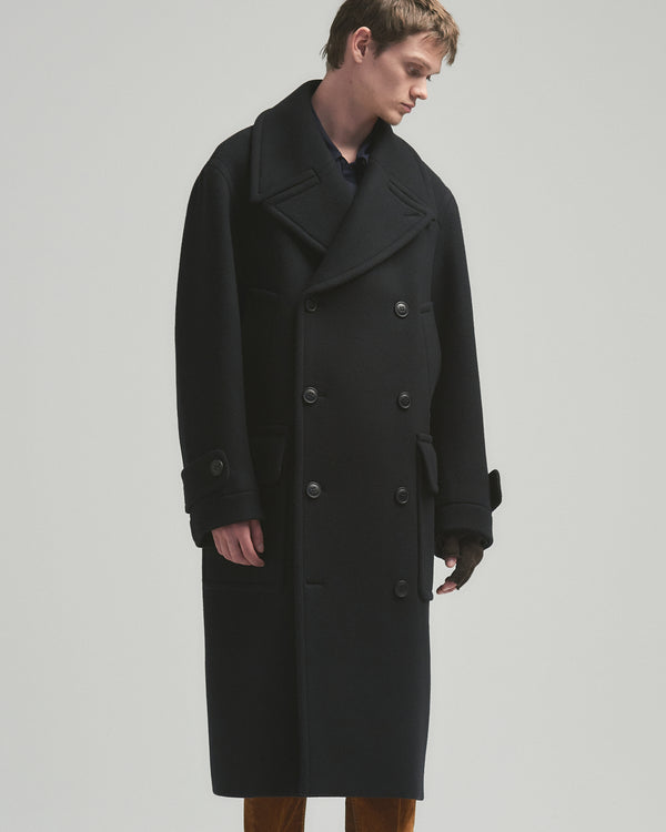 BED j.w. FORD "From Paris – Black" Long Coat｜ベッドフォード "フロム パリ – ブラック" ロングコート メンズモデル着用