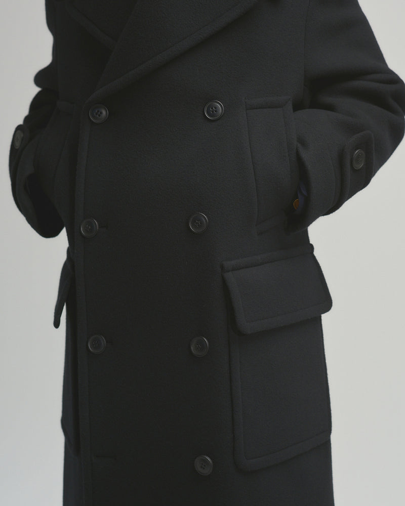BED j.w. FORD "From Paris – Black" Long Coat｜ベッドフォード "フロム パリ – ブラック" ロングコート メンズモデル着用