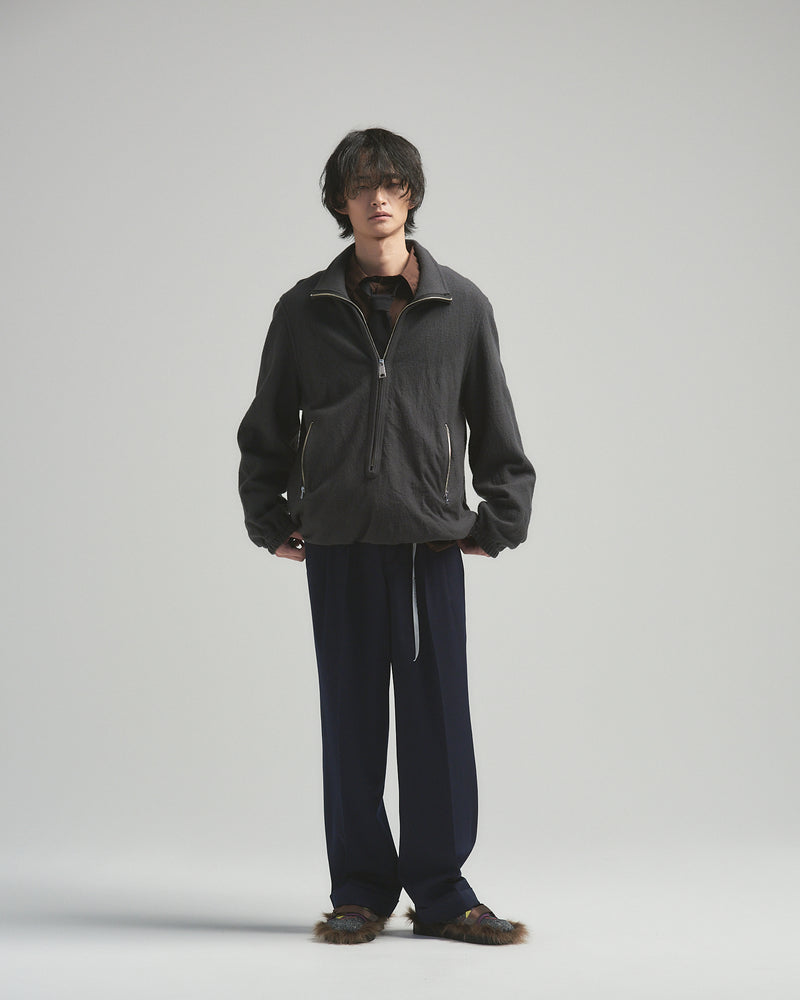 BED j.w. FORD "No Stress – Gray” Half Zip Blouson｜ベッドフォード "ノーストレス – グレー” ハーフジップブルゾン メンズモデル着用