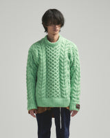 BED j.w. FORD "on holidays – Mint" Oversized Knit Sweater｜ベッドフォード "オンホリデーズ – ミント" オーバーサイズニットセーター メンズモデル着用