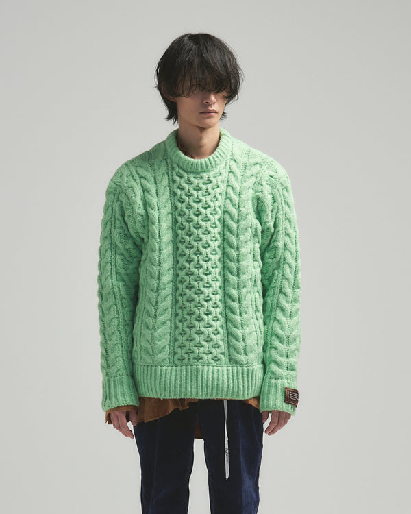 BED j.w. FORD "on holidays – Mint" Oversized Knit Sweater｜ベッドフォード "オンホリデーズ – ミント" オーバーサイズニットセーター メンズモデル着用