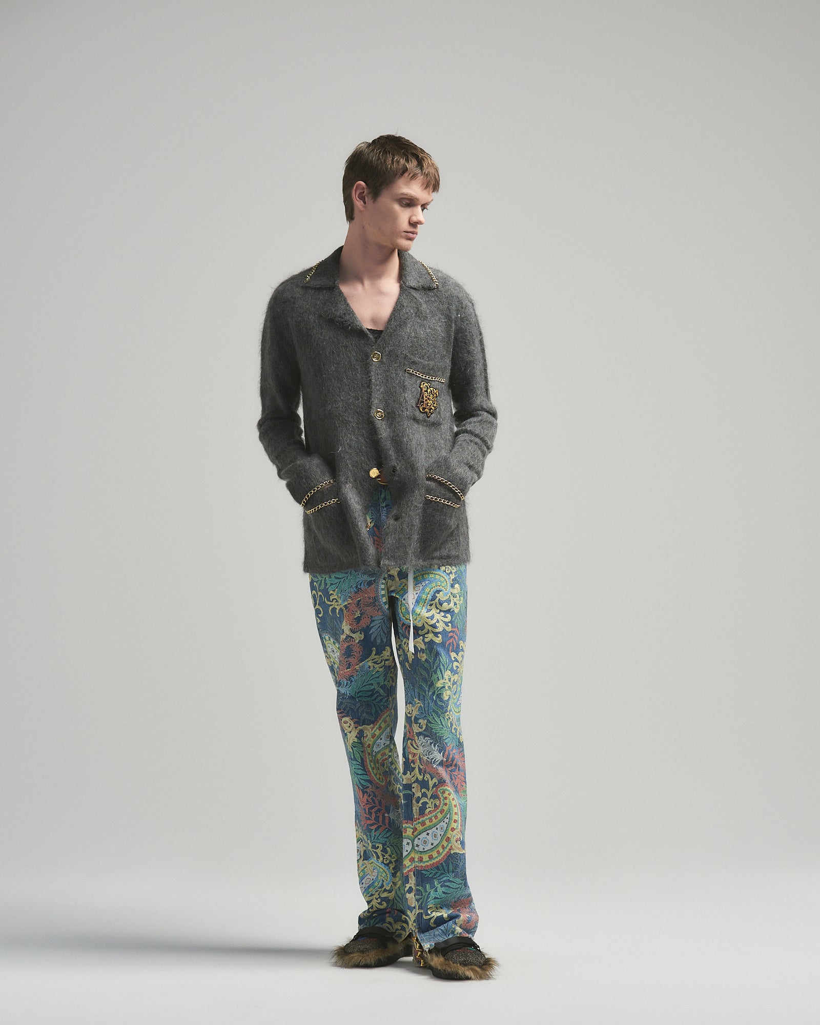 C-open collar – Charcoal｜BED j.w. FORD Official Website