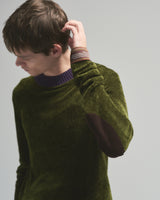 BED j.w. FORD "Long long sleeve – Khaki” Velour Sweater｜ベッドフォード “ロングロングスリーブ – カーキ” ベロアセーター メンズモデル着用
