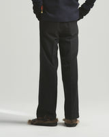 BED j.w. FORD "(Team) One – Black” Wool Slacks｜ベッドフォード “(チーム)ワン – ブラック” ウールスラックス メンズモデル着用