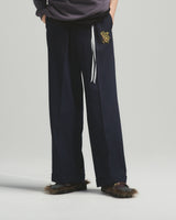 BED j.w. FORD "One – Navy” Wool Slacks｜ベッドフォード “ワン – ネイビー” ウールスラックス メンズモデル着用