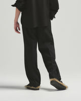 BED j.w. FORD "Three – Black” 3tuck Slacks ｜ベッドフォード “スリー – ブラック” 3タックスラックス メンズモデル着用
