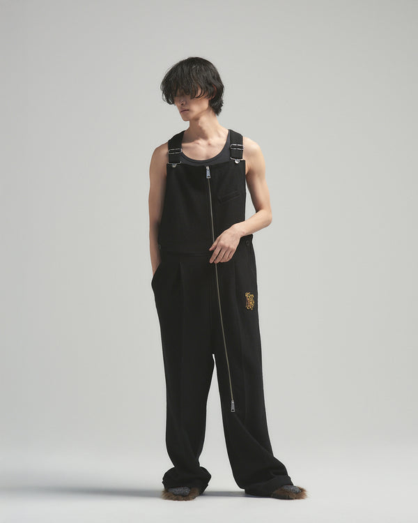 BED j.w. FORD "Working on Holidays – Black" Overall｜ベッドフォード "ワーキングオンホリデーズ – ブラック" オーバーオール メンズモデル着用