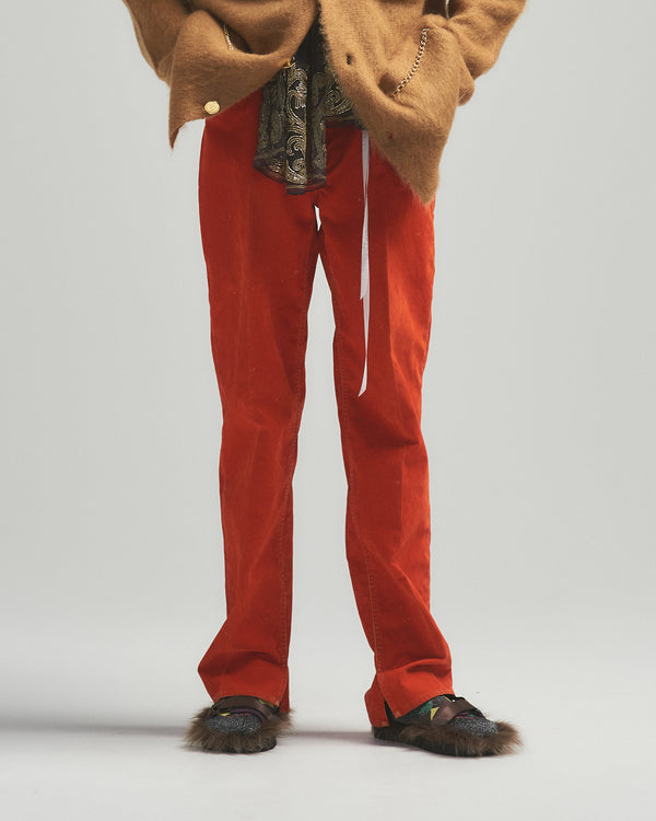 BED j.w. FORD "Daily – Red" Rayon flocking pants｜ベッドフォード "デイリー – レッド" レーヨンフロッキーパンツ メンズモデル着用