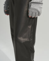 BED j.w. FORD "Not Training – Black” Leather Track Pants｜ベッドフォード "ノットトレーニング – ブラック” レザートラックパンツ メンズモデル着用