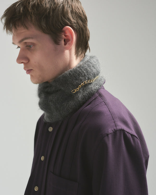 BED j.w. FORD "C-neck – Charcoal" Neck warmer ｜ベッドフォード “シーネック – チャコール” ネックウォーマー メンズモデル着用