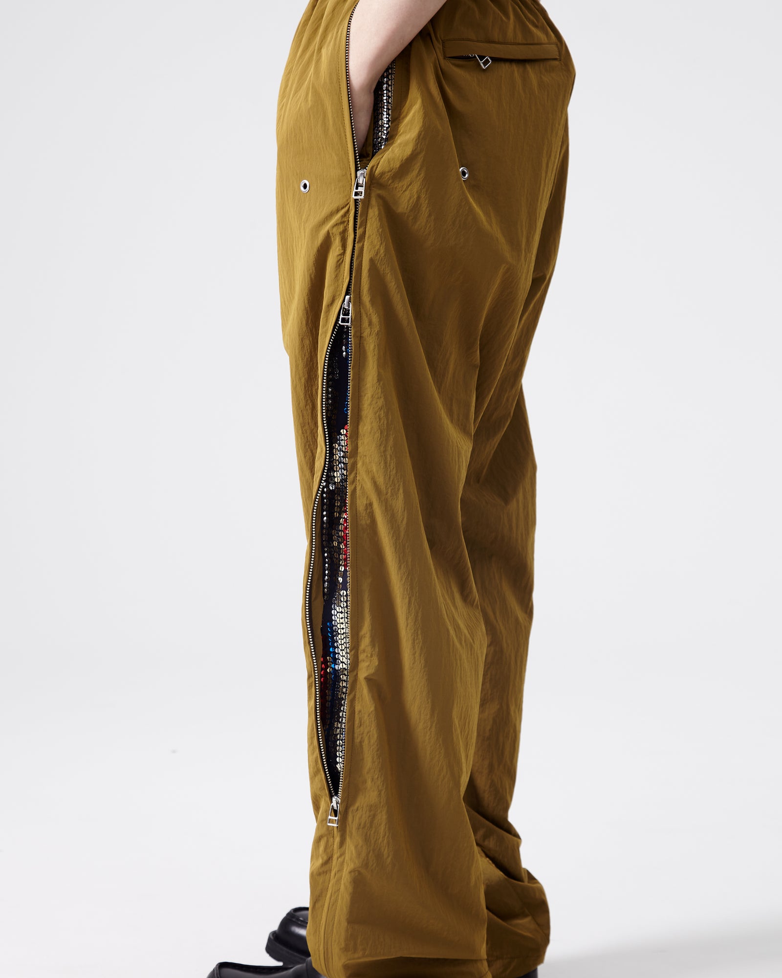 Training Cargo Pants – Gold｜BED j.w. FORD Official Website