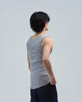 BED j.w. FORD "Tank – Gray" Tank top｜ベッドフォード "タンク – グレー" タンクトップ メンズモデル着用