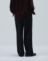 BED j.w. FORD "Wrinkles – Black" Wide Trouser｜ベッドフォード "リンクルズ – ブラック" ワイドスラックス メンズモデル着用