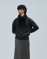 BED j.w. FORD "1.5 oaks – Charcoal" Scarf Knit Sweater｜ベッドフォード "1.5 オークス – チャコール" スカーフニットセーター メンズモデル着用