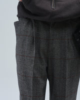 BED j.w. FORD "4 Pockets – Black×White" Straight Silhouette Pants｜ベッドフォード "4ポケッツ – ブラック×ホワイト" ストレートシルエットパンツ メンズモデル着用