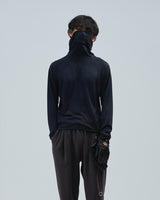 BED j.w. FORD "No Make-up – Navy" Balaclava T-Shirts｜ベッドフォード "ノーメイクアップ – ネイビー" バラクラバTシャツ メンズモデル着用