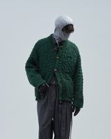 BED j.w. FORD "Cowichan – Green" Cowichan Knit Sweater｜ベッドフォード "カウチン – グリーン" カウチンセーター メンズモデル着用