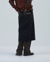 BED j.w. FORD "Lap robe ver.2 – Black" Lap Skirt｜ベッドフォード "ラップローブ ver.2 – ブラック" ラップスカート メンズモデル着用