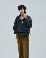BED j.w. FORD "+ Bag – Gray" Nylon Pullover Jacket｜ベッドフォード "プラスバッグ – グレー" ナイロンプルオーバージャケット メンズモデル着用