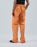 BED j.w. FORD "Hard Worker – Orange" Work Pants｜ベッドフォード "ハードワーカー – オレンジ" ワークパンツ メンズモデル着用