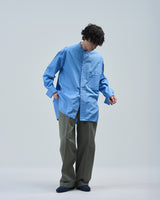 BED j.w. FORD "Nice Detail – Saxblue" No Collar Shirts｜ベッドフォード "ナイスディテール – サックスブルー" ノーカラーシャツ メンズモデル着用