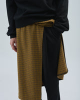 BED j.w. FORD "Lap robe ver.2 – Sepia" Lap Skirt｜ベッドフォード "ラップローブ ver.2 – セピア" ラップスカート メンズモデル着用