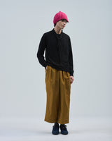 BED j.w. FORD "Over – Camel" Nylon Pants｜ベッドフォード "オーバー – キャメル" ナイロンパンツ メンズモデル着用